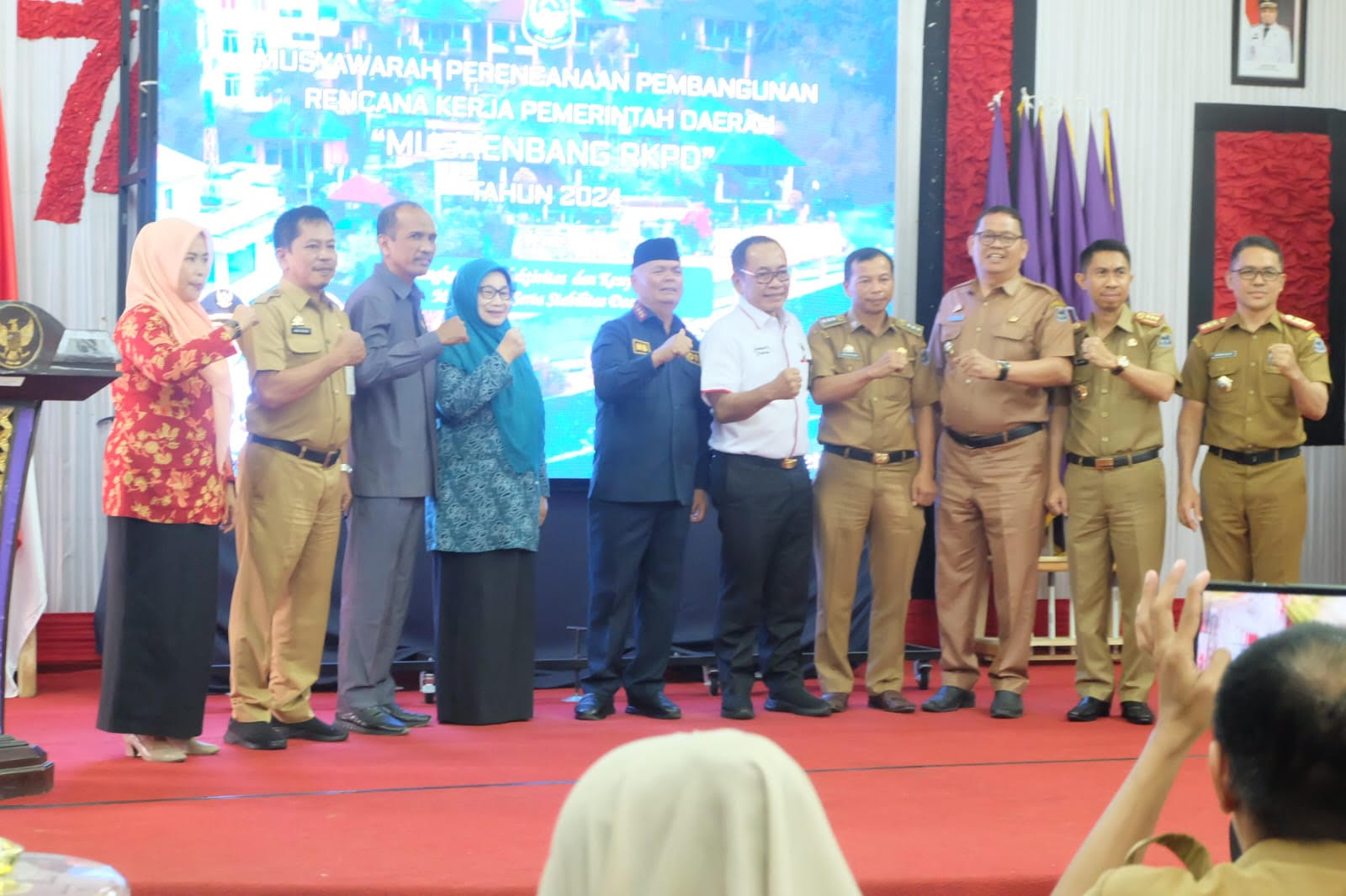 Pemprov Puji Peningkatan IPM Enrekang