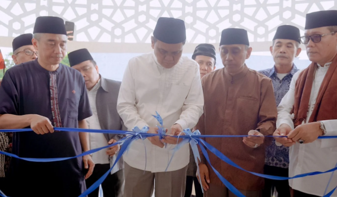 Suardi Resmikan Masjid Baitul Ichsan