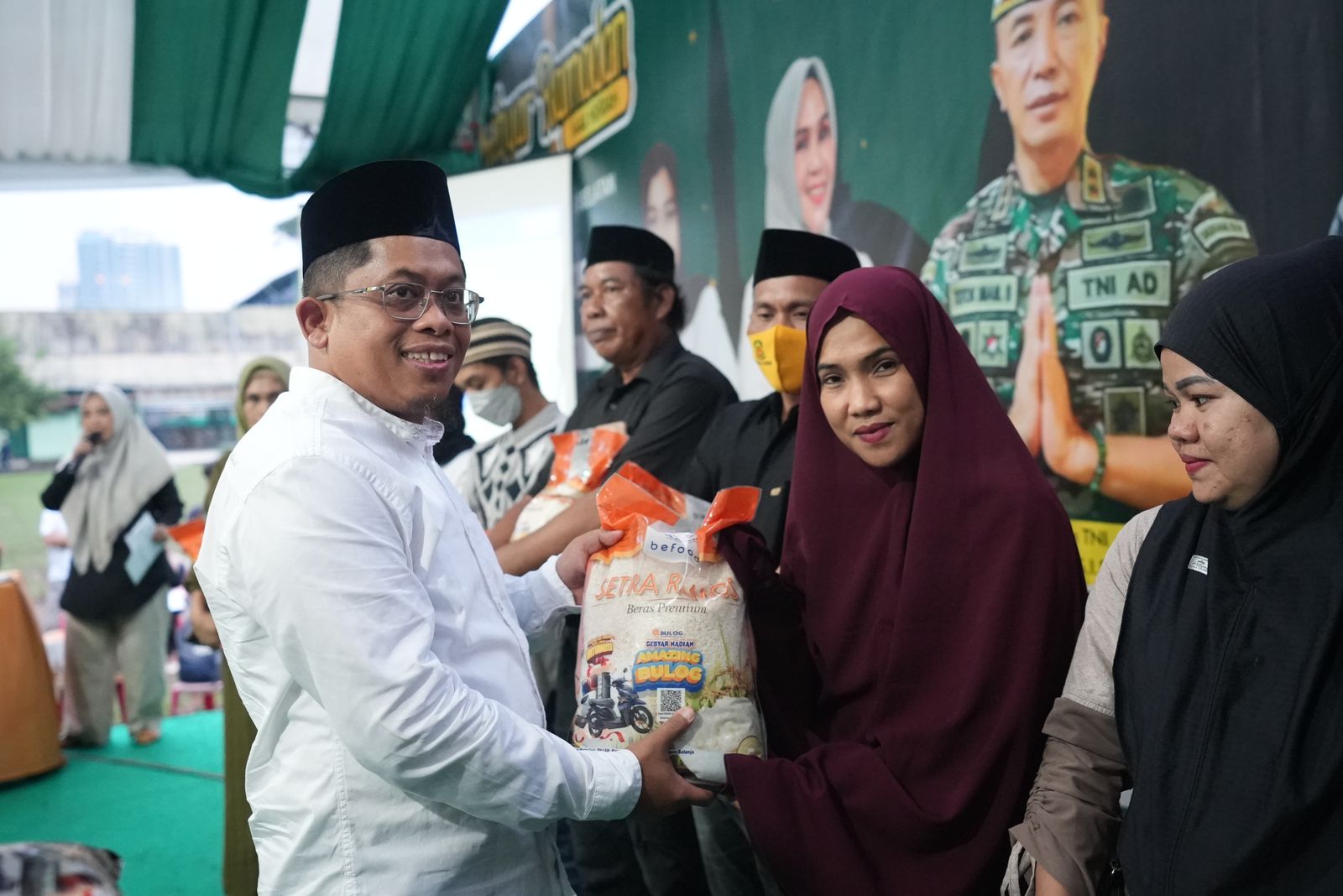Tutup Gebyar Ramadan Apindo, Semen Tonasa Bantu 200 Anak Penghuni Panti Asuhan dan Dukung Puluhan UMKM