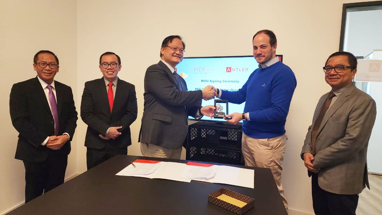 Eksplorasi Potensi Portofolio Startup Global, MDI Ventures dan Antler Germany Tandatangani MoU di Berlin