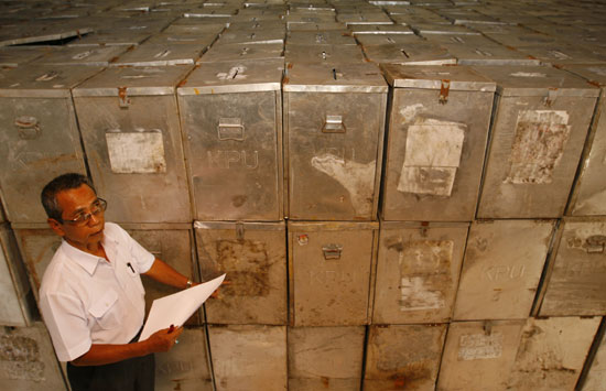 Anggaran Sewa Gudang Logistik KPU Makassar Tertinggi