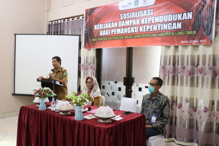 Staf Ahli Buka Sosialisasi Kebijakan Dampak Kependudukan