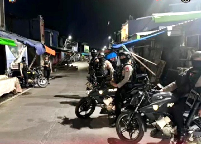 Satuan Samapta Polrestabes Sisir Lokasi Rawan Tawuran Kelompok