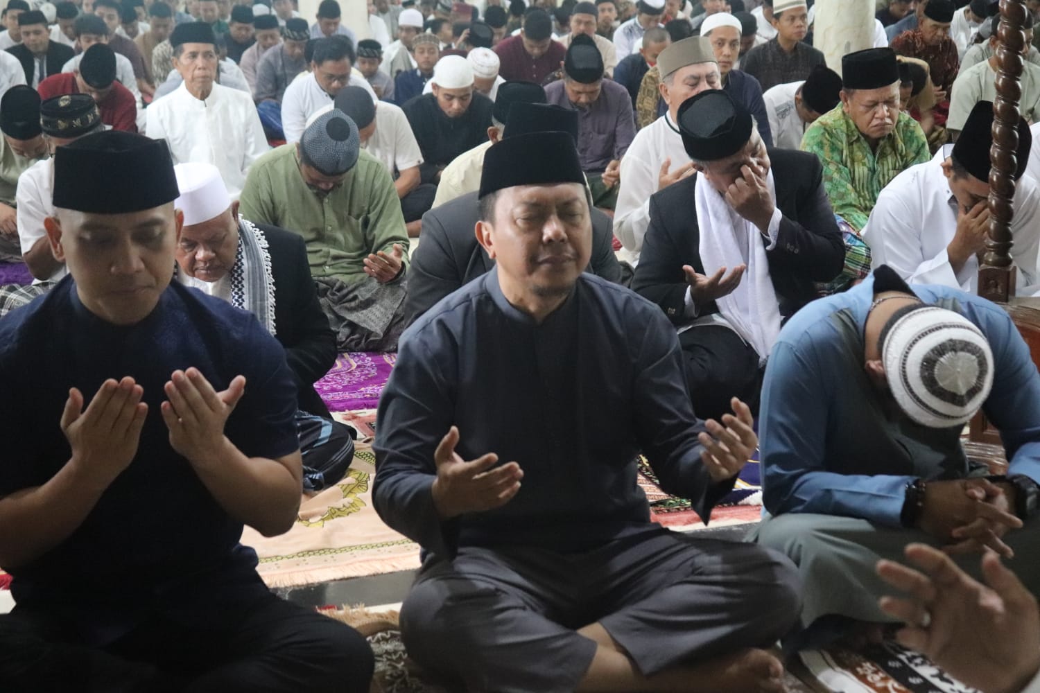 Moment Idul Adha 1444H, Bupati Basli Ali Ajak Masyarakat Tingkatkan Kepedulian Sesama