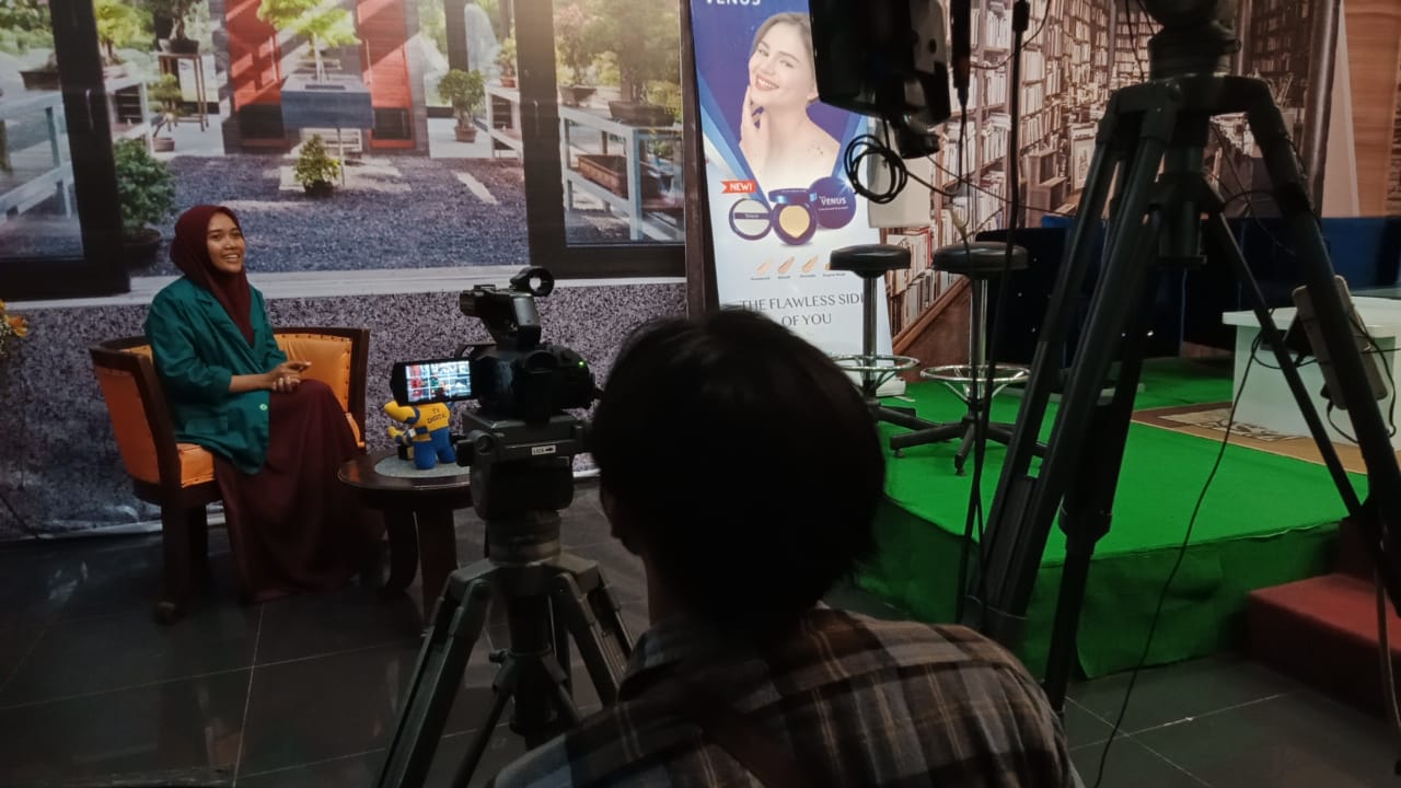Mahasiswa UIT Intip Proses Produksi Berita Televisi