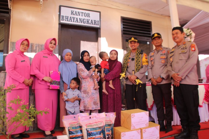 Kapolres Kunker di Mapolsek Marioriawa