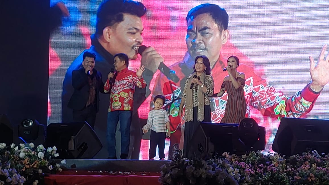 Zadrak Apresiasi Konser Musik Pop Toraja