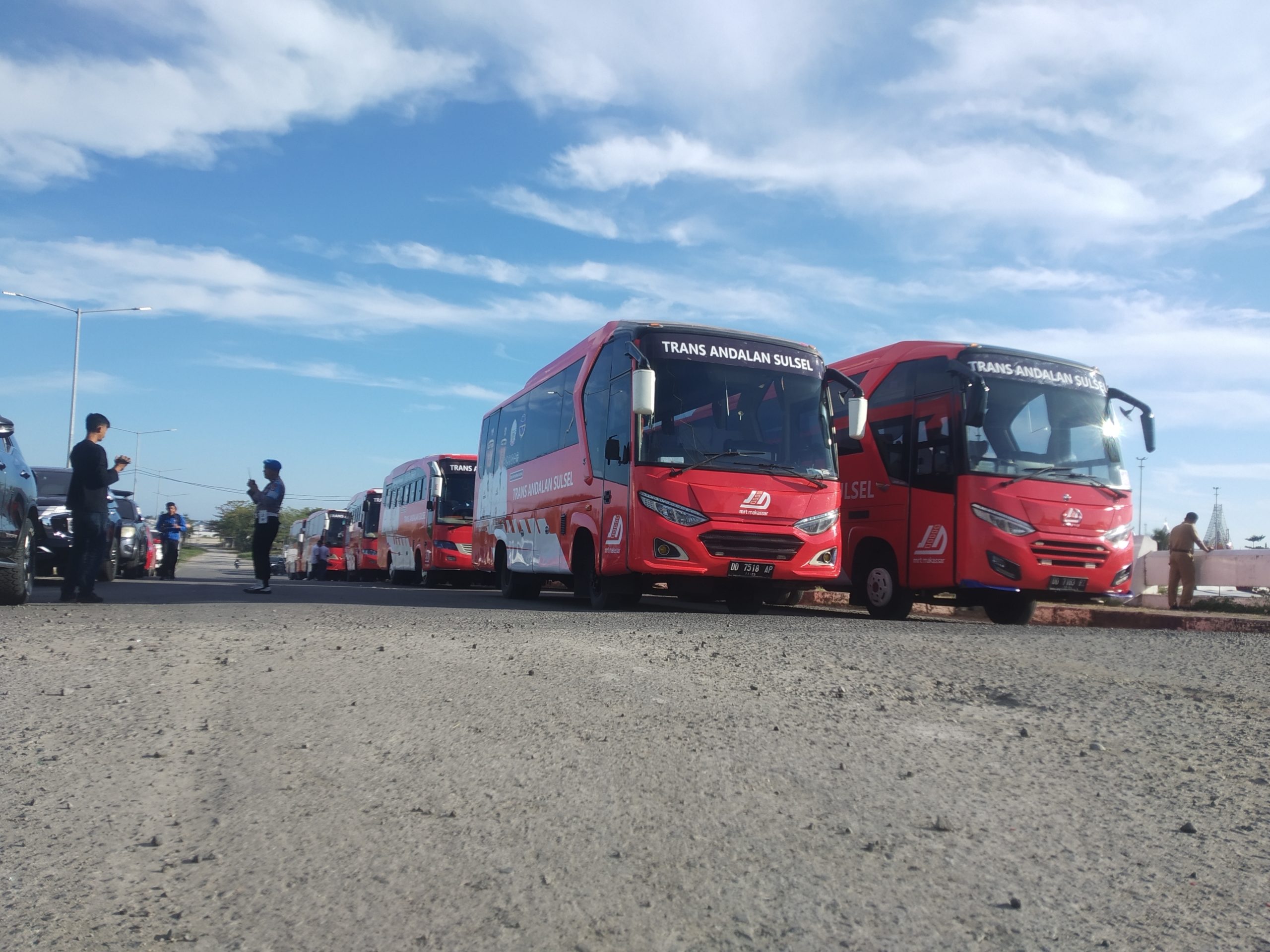 Bus Trans Andalan Butuh  Kajian Ulang Agar tak Sia-sia
