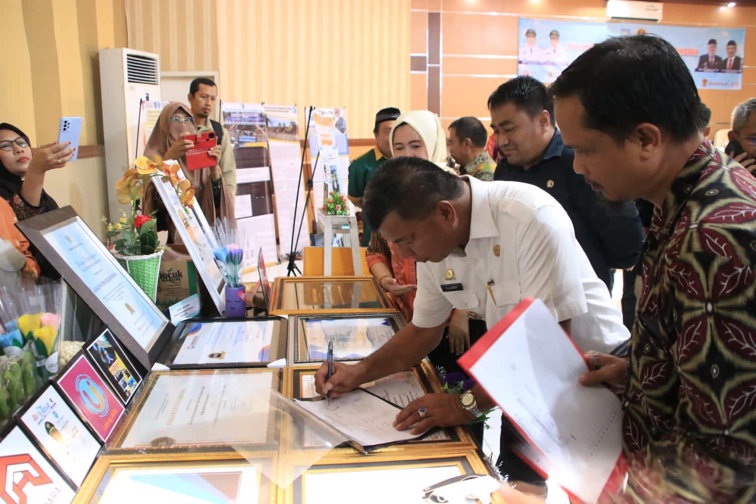 Dinas Dukcapil Juara Kompetisi SINOPAN