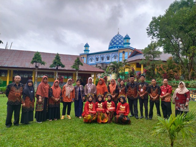 DLH Lutim Terima Kunjungan Tim Verifikasi
