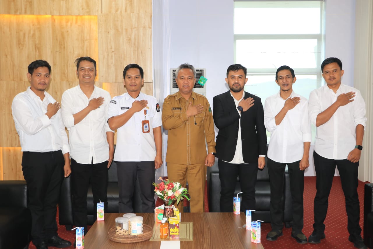 Komisioner KPU Terpilih Temui Bupati