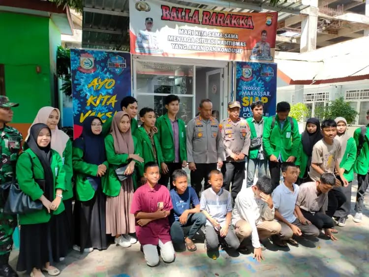 Delapan Remaja Latihan Cara Perpok Terekam CCTV