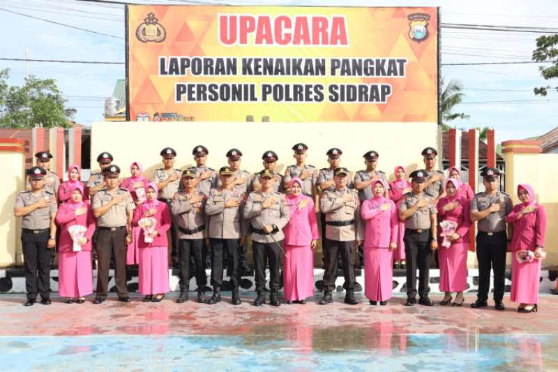Personel Polres Naik Pangkat