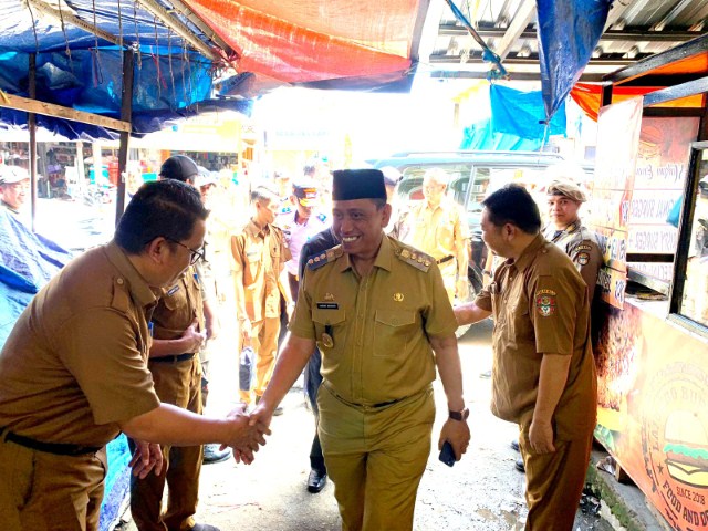 Bupati Serap Aspirasi Warga Pasar Sentral