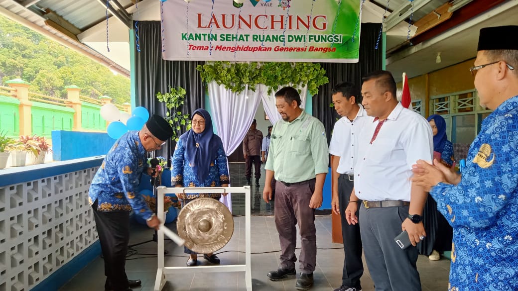 Sinergi PT Vale dengan Disdikbud Lutim dan SDN 256 Dongi Hadirkan Kantin Sehat