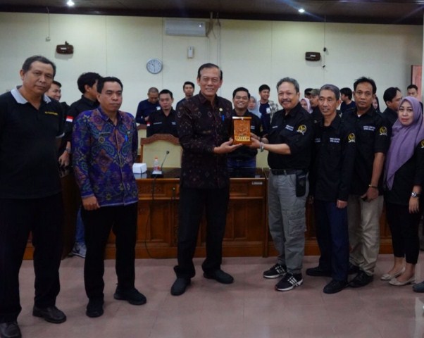 Porsi Berita Berimbang Meski Legislator PDIP Bali Mayoritas