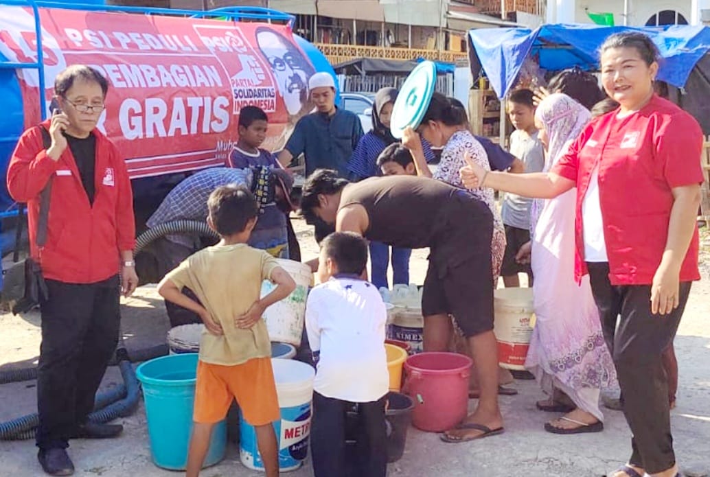 Warga Terharu Dengan Kepedulian PSI