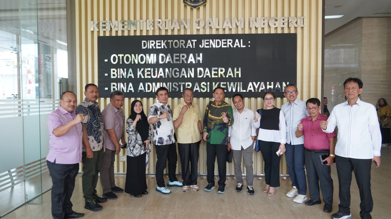Bapemperda Sulsel Konsultasi Tiga Ranperda ke Kemendagri