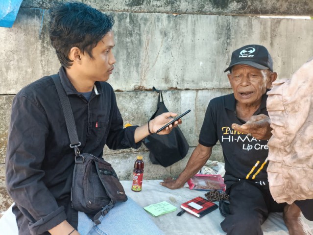 Suka Duka Daeng Nguntung Karyawan di Percetakan Koran