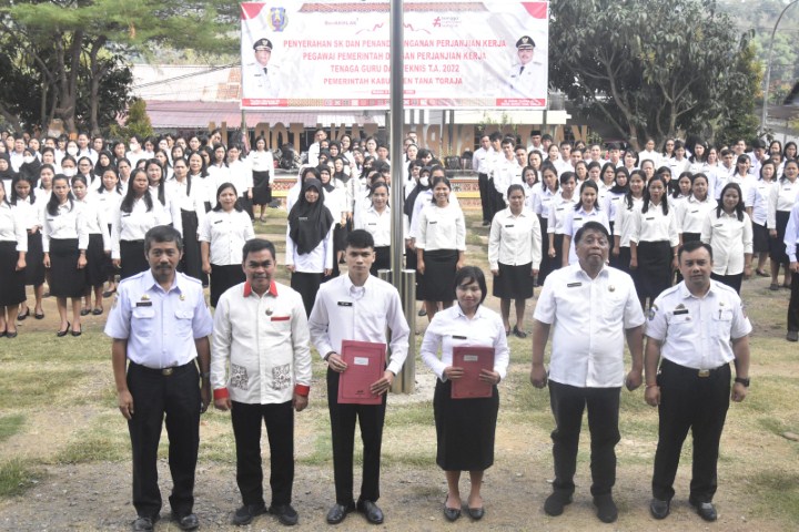 Theo Serahkan SK 392 PPPK