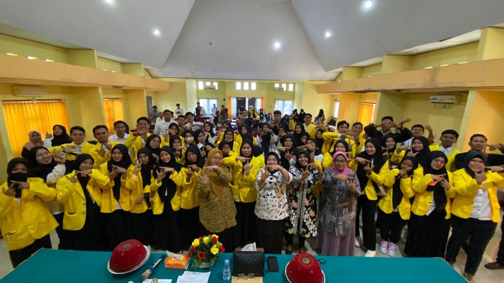 Sekdis Pendidikan Pangkep Janji  Bantu Promosikan UT di Pulau