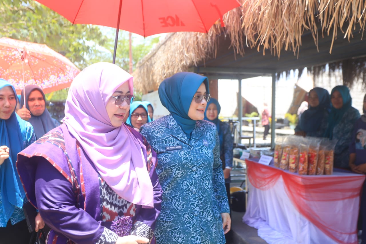 PKK Halmahera Selatan Takjub Lihat Istana Balla Lompoa dan Pameran UP2K
