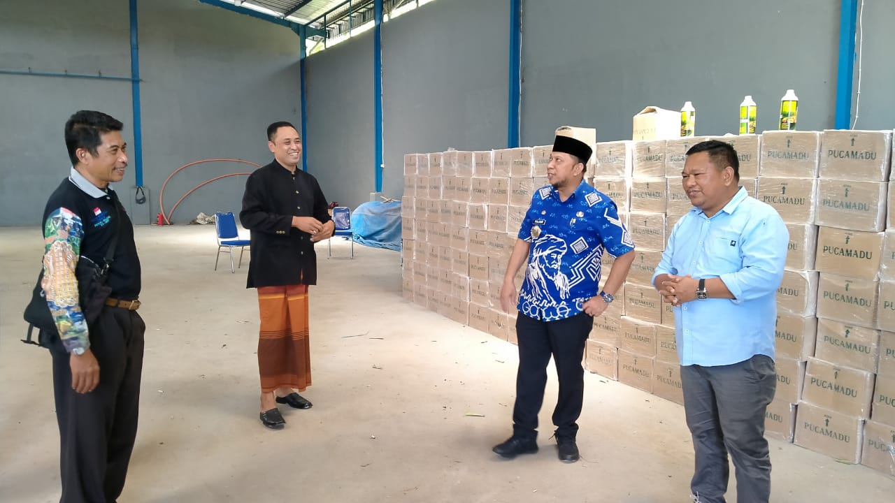 Gowa Terima Bantuan 16.125 Liter Pupuk Cair dari Kementan
