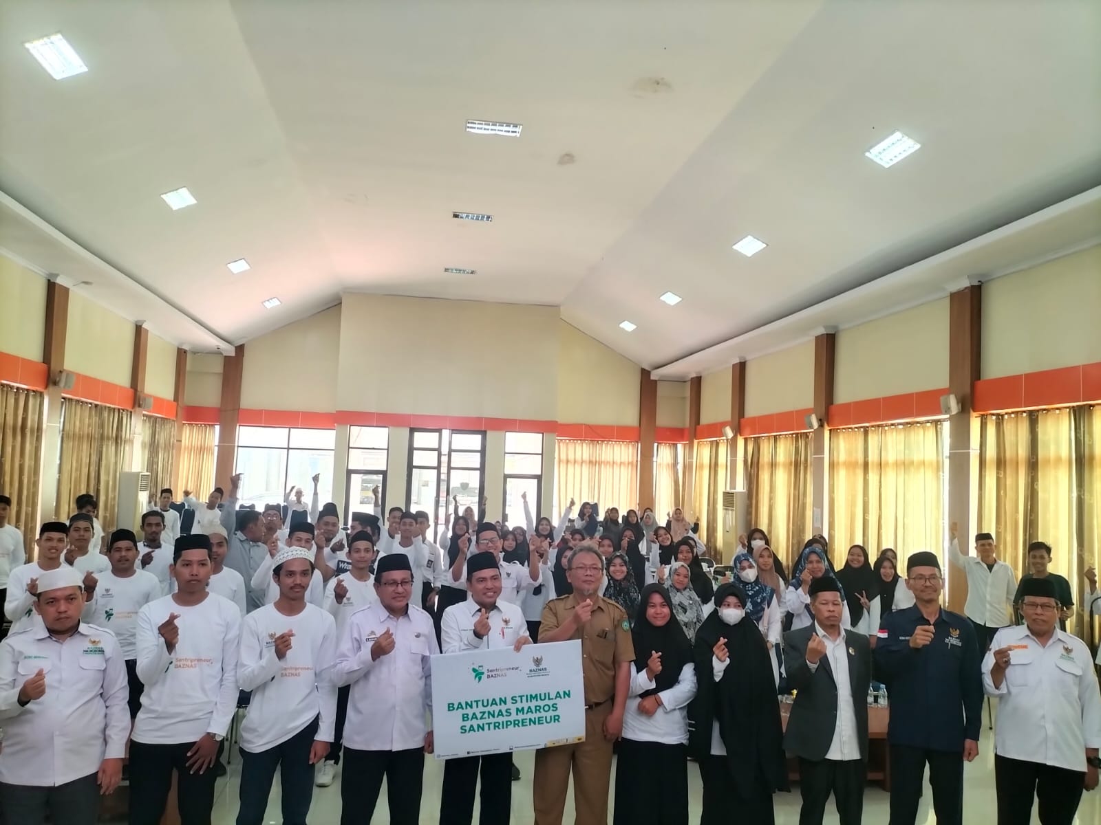 Santri di Maros Diberi Pelatihan Kewirausahaan
