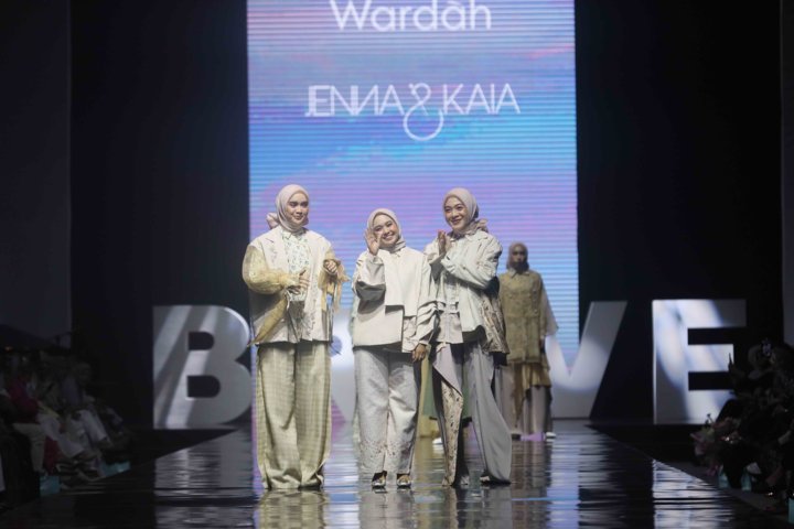 Wardah Dukung Pertumbuhan Modest Fest Melalui Kolaborasi Inspiratif pada JMFW 2024