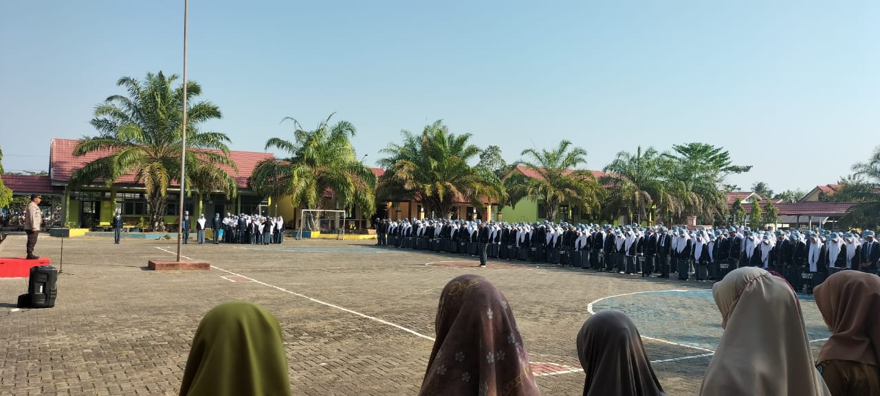 Polres Luwu Goes To School di SMAN 12
