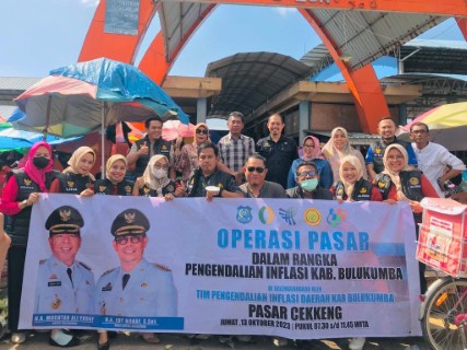 TPID Bulukumba Gelar Operasi Pasar
