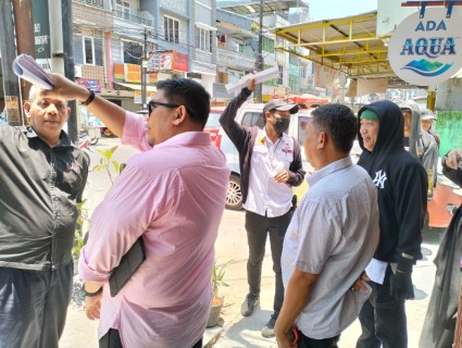 Dewan Soroti Pengerjaan Drainase di Kelurahan Parang Layang