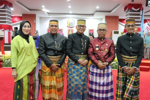 Budiman Hadiri HUT Sulsel ke-354