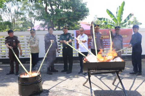 Sekkab Bahri Musnahkan Barang Bukti TPU