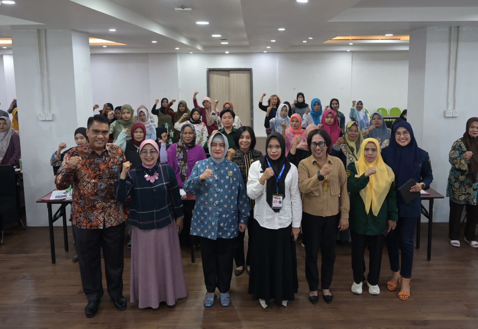 Ketua TP PKK  Dorong Kaum Perempuan Sadar Hukum