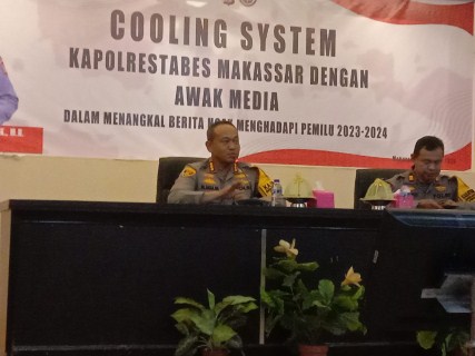 Kapolrestabes Ajak Wartawan Tangkal Berita Hoaks