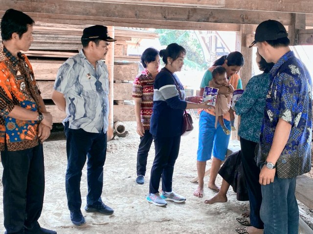 Zadrak-Erni Pantau Perkembangan Stunting