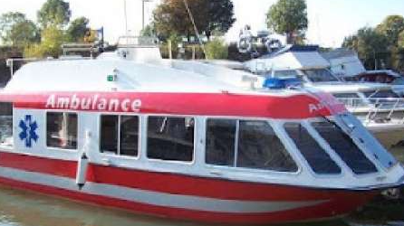 Lima Puskesmas di Kepulauan Pangkep Terima Ambulans Laut