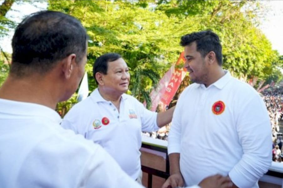 Politisi muda Partai Gerindra sekaligus CEO AAS Community, Andi Amar Ma'ruf Sulaiman (kanan) bersama Capres Prabowo dan Owner Tiran Group yang kini menjabat Mentan Andi Amran Sulaiman saat acara jalan sehat beberapa waktu lalu.