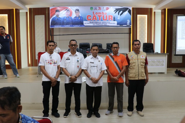 LOMBA -- Dalam rangka menyambut HUT Korpri, PGRI dan HKN Tahun 2023, Pemkab Luwu Timur menggelar berbagai kegiatan lomba.