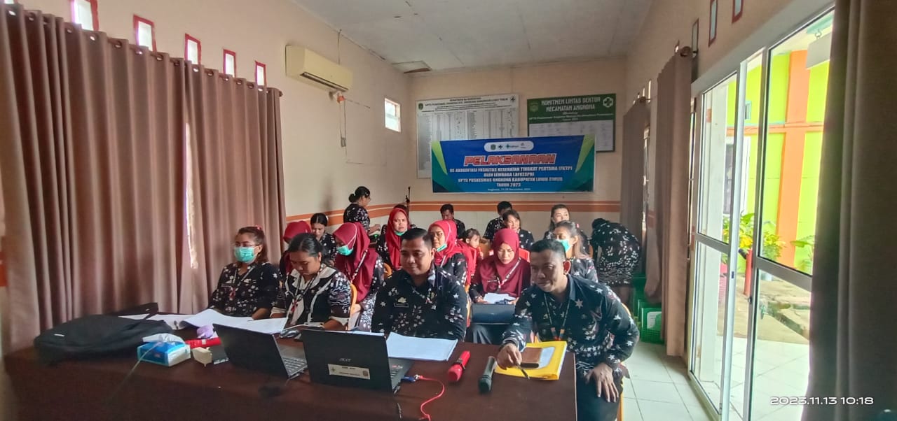 AKREDITASI -- UPTD Puskesmas Angkona Kabupaten Luwu Timur kembali mendapatkan jadwal Re-survey akreditasi pada tahun 2023, yang dilaksanakan secara daring dan Lutim selama tiga hari yakni 13-16 November 2023.