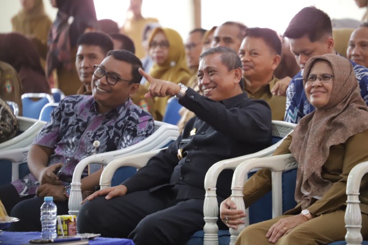 PENGAWASAN -- Bupati Wajo, Amran Mahmud membuka Gelar Pengawasan Daerah Kabupaten Wajo Tahun 2023 di Ruang Pola Kantor Bupati, Senin (27/11). 