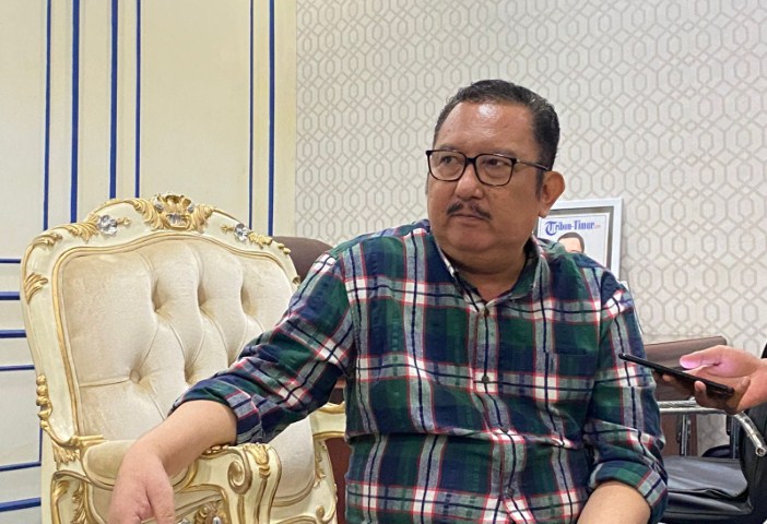 IST BERI KETERANGAN--Ketua DPD Partai Demokrat Sulsel Ni'matullah Erbe memberikan keterangan terkait agenda kedatangan Ketua umum DPP Demokrat Agus Harimurti Yudhoyono di Kota Makassar , Jumat (29/12)