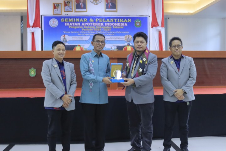 PELANTIKAN -- Suasana pelantikan pengurus IAI Cabang Takalar periode 2023-2027.