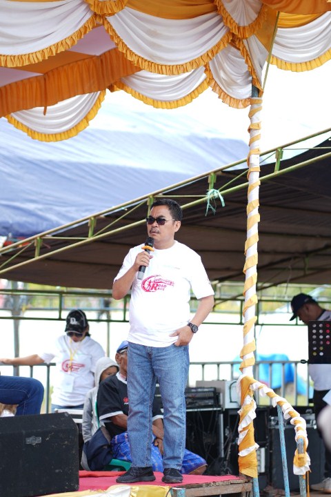 AMAN -- Wabup Zadrak Tombeg menyaksikan Ajang Lakipadada Road Race 2023 yang berjalan aman usai membuka kegiatan baru-baru ini.