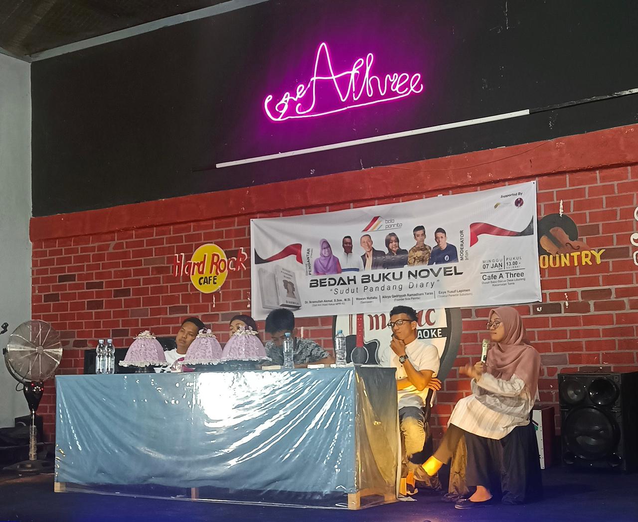 Staf Ahli MPR RI Hadiri Bedah Novel Sudut Pandang Diary Karya Mahasiswi Unhas