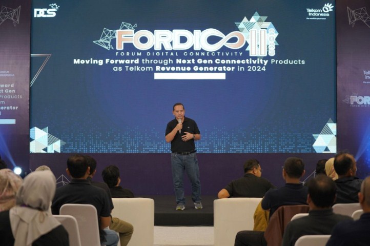 FORDICO -- Executive General Manager Digital Connectivity Service Telkom, Teuku Muda Nanta (tengah) dalam Forum Digital Connectivity (FORDICO) Telkom di Jakarta, beberapa waktu lalu.