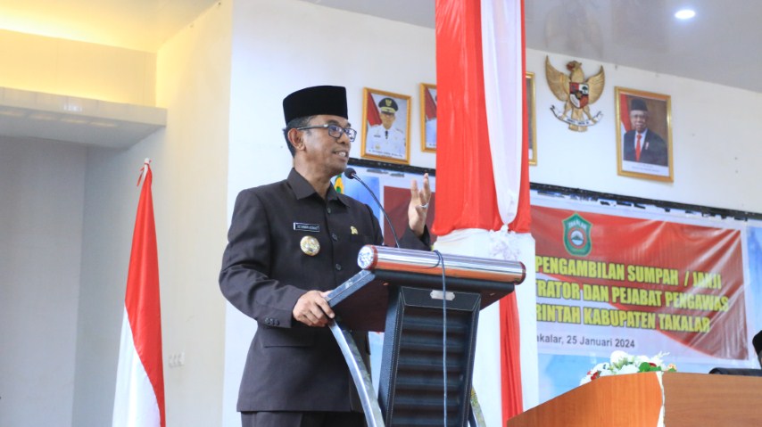 SAMBUTAN -- Pj Bupati Takalar, Setiawan Aswad sedang menyampaikan sambutan.