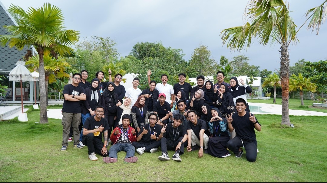 BERKOLABORASI -- Tim kreatif Skena, memasuki usia ke-4 tahun, siap berkolaborasi untuk meningkatkan ekosistem kreatif di Indonesia.