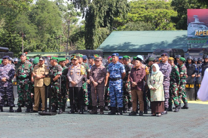 IST APEL BERSAMA--Kapolda Sulawesi Selatan, Irjen Pol Andi Rian R Djajadi apel bersama Pj Gubernur, Panglima Kodan XIV Hasanuddin, Ketua KPU dan Bawaslu Sulsel baru-baru ini 
